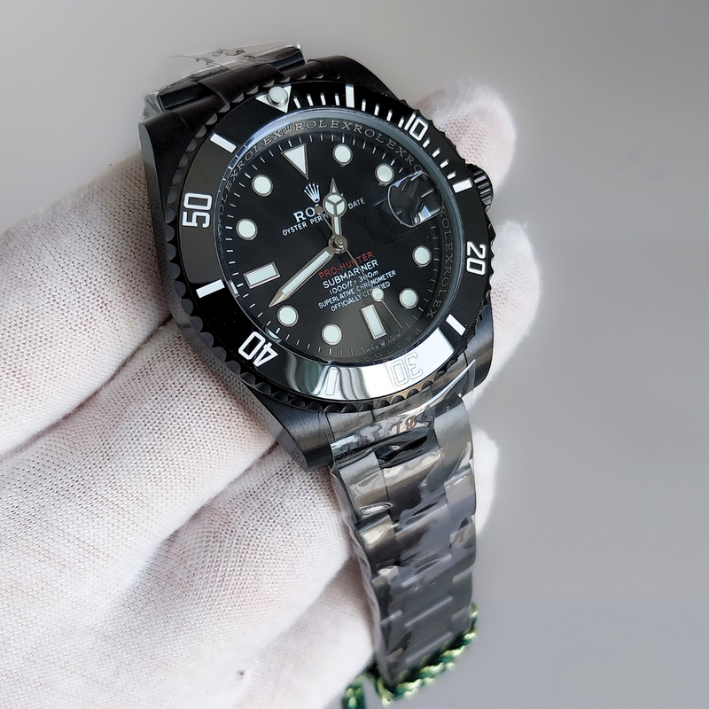 Rolex Submariner - Total Black